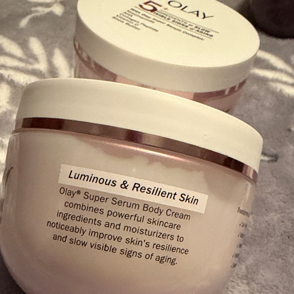 OLAY Super Serum Body Cream set of 2 - Picture 3 of 5